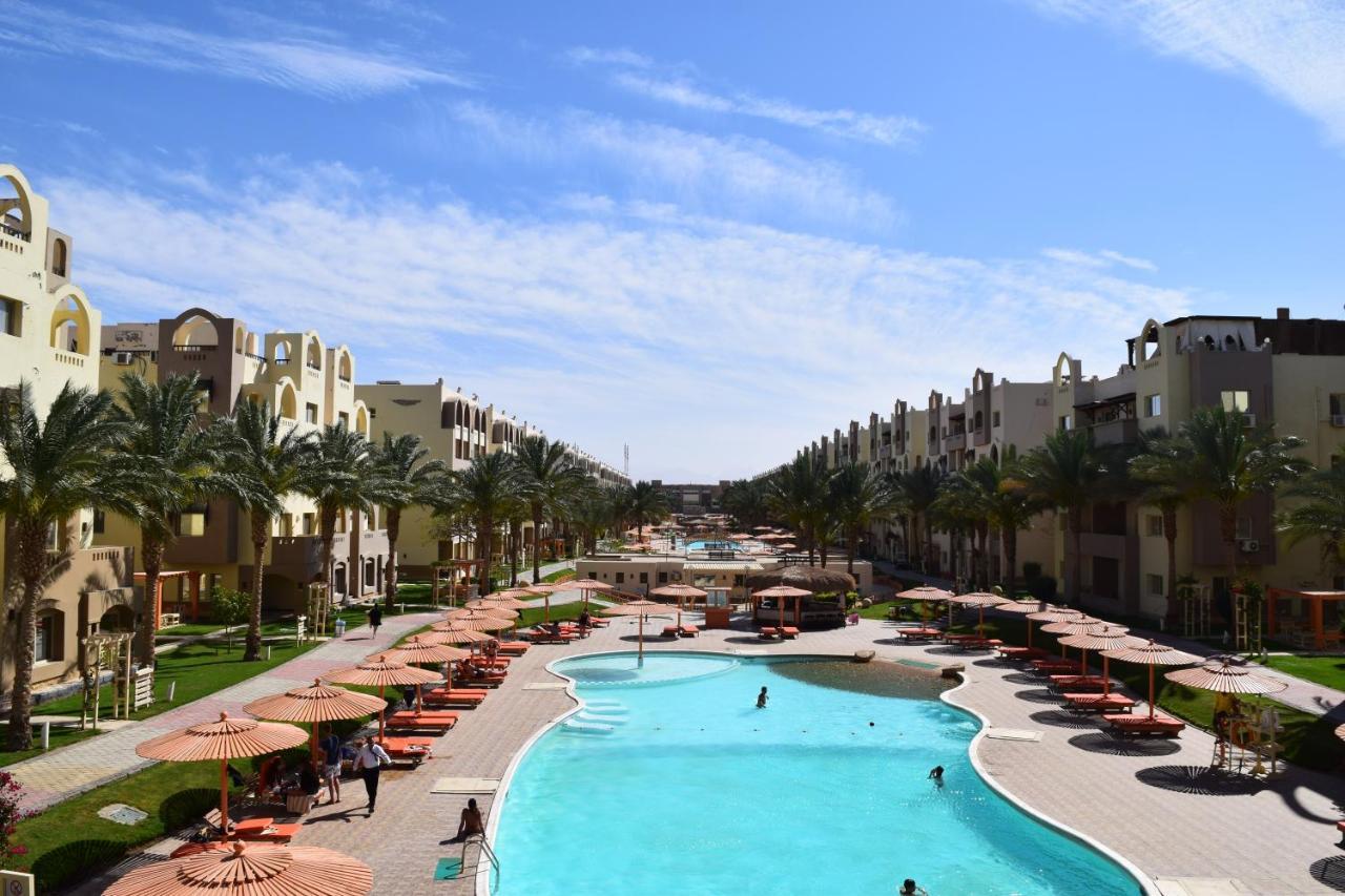 Comfortable Studio In Hotel Karma With Private Beach And Pools Family Only Or Female Hurgada Dış mekan fotoğraf